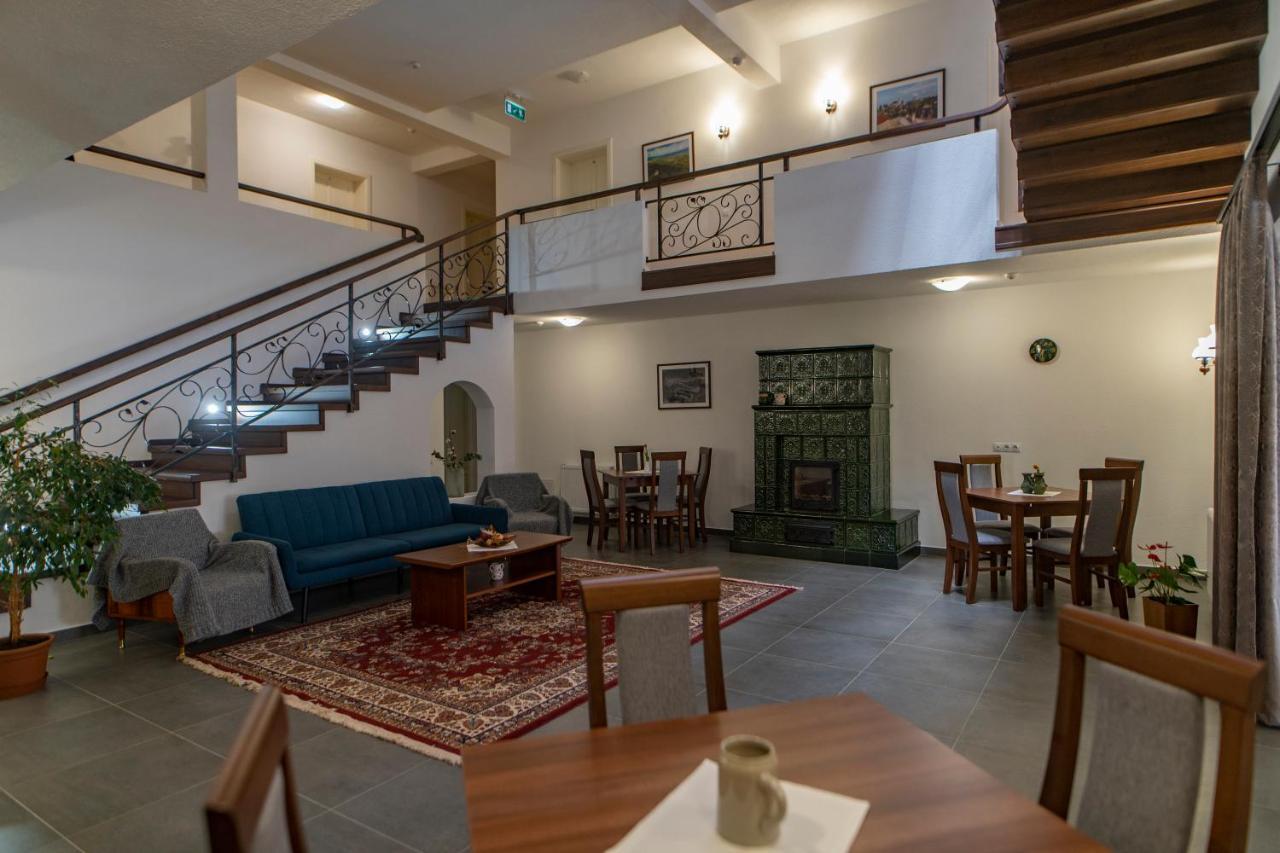 Veranda Panzio Remetea  Luaran gambar