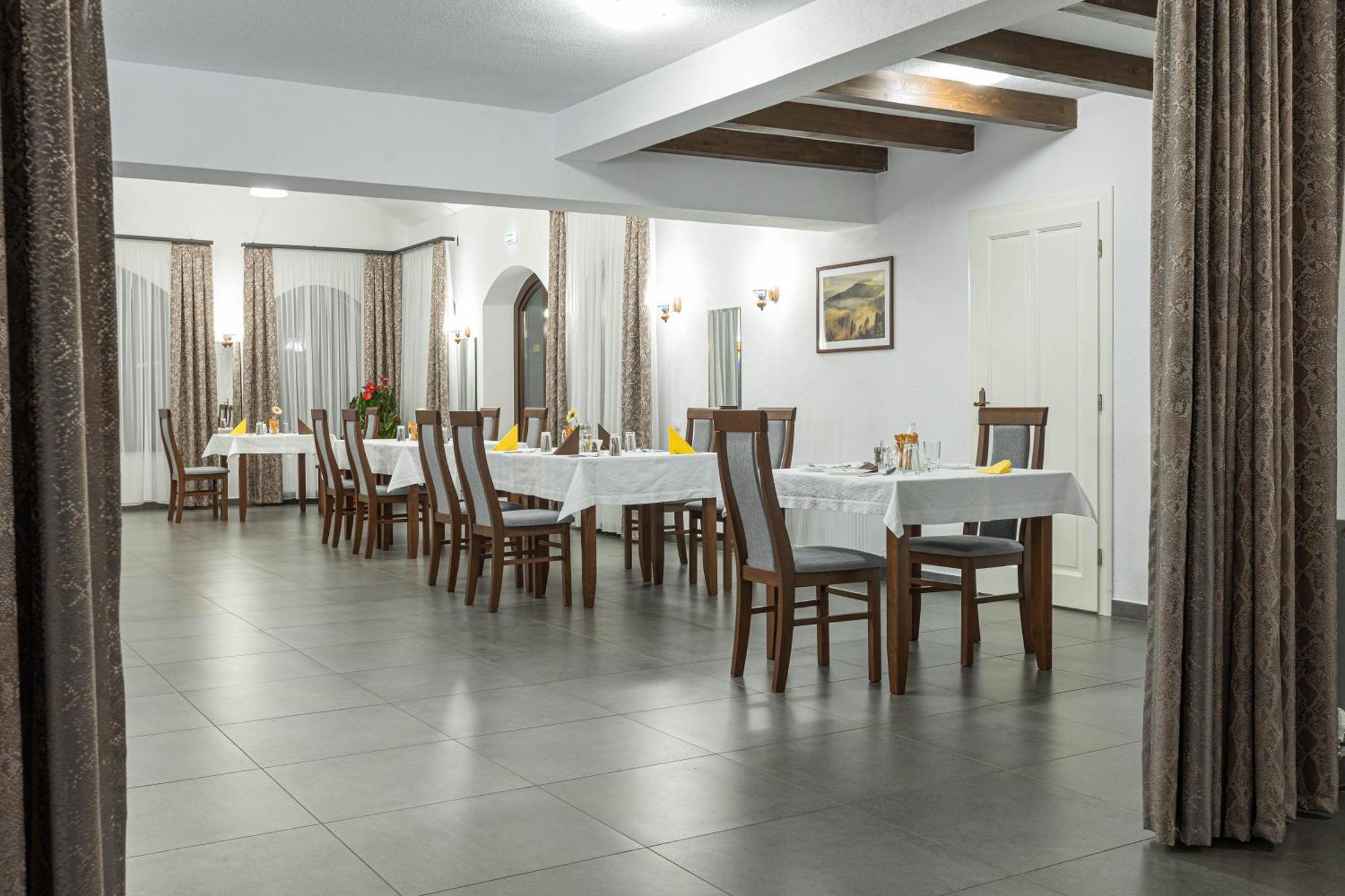 Veranda Panzio Remetea  Luaran gambar