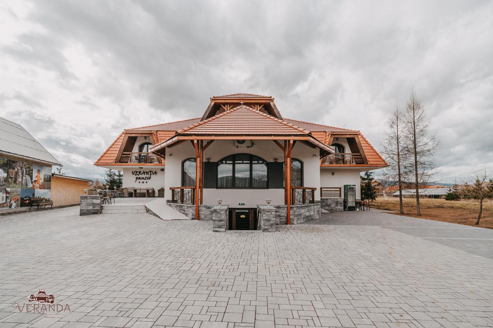 Veranda Panzio Remetea  Luaran gambar